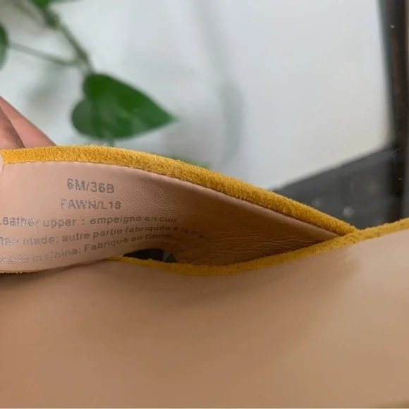 Karl Lagerfeld Fawn Yellow Leather Suede Open Toe Slide Block Heel Sandal Size 6 - Picture 12 of 15
